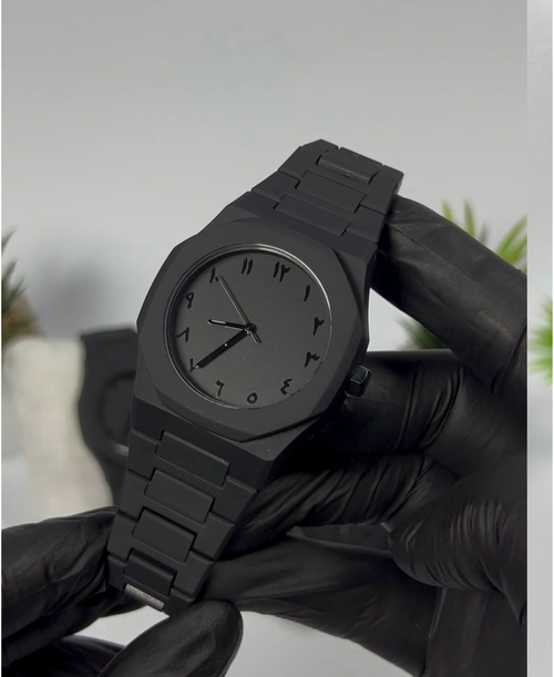Black Aura Elegant Watch with Silicone Strap - Polygonal Black Dial, Lightweight Design